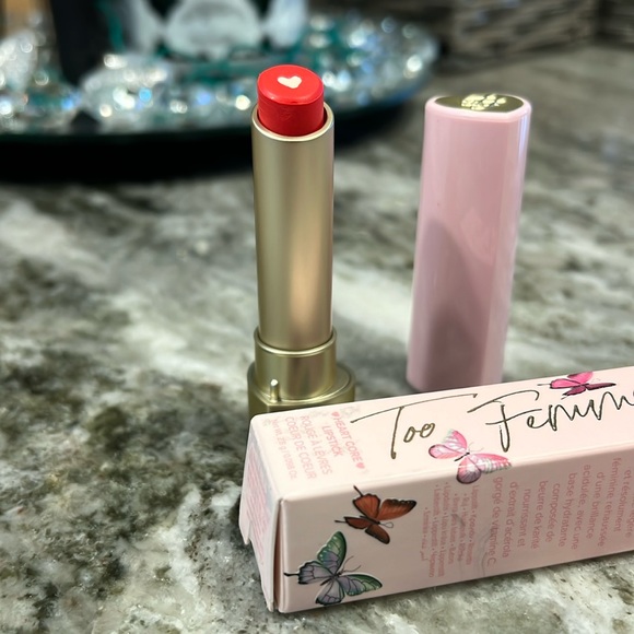 NIB - TOO FACED - Too Femme Heart Core Lipstick - NOTHING COMPARES 2 U - Picture 8 of 16